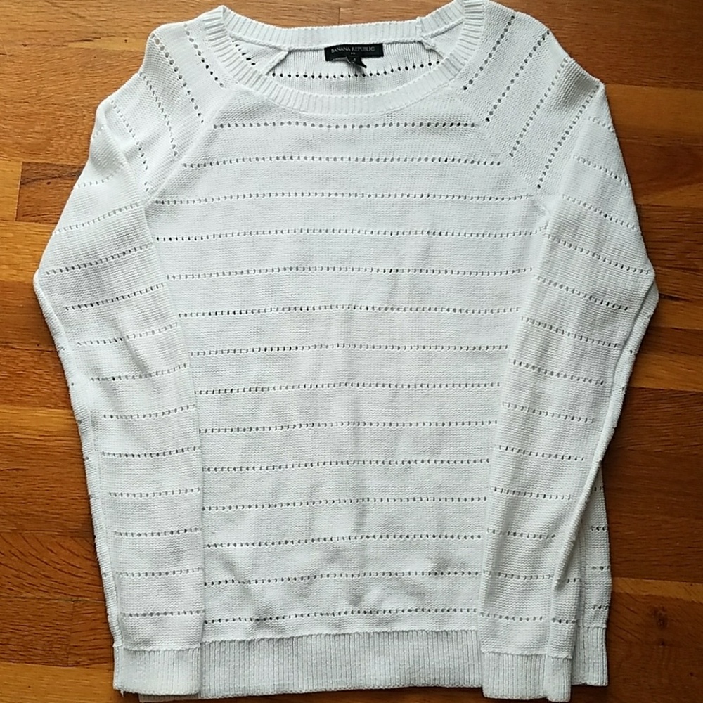 Banana Republic scoop neck white sweater small